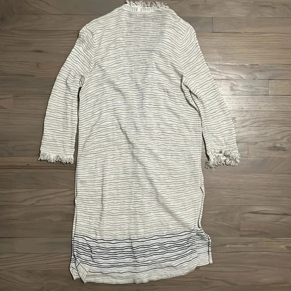 NIC + ZOE Fringe duster. Size large - Picture 9 of 9